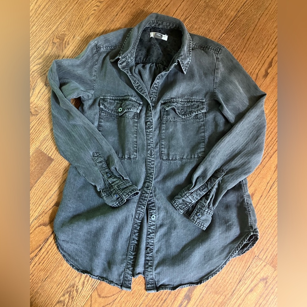 Anthropologie Pilcro faded black button down oversized shirt. Euc